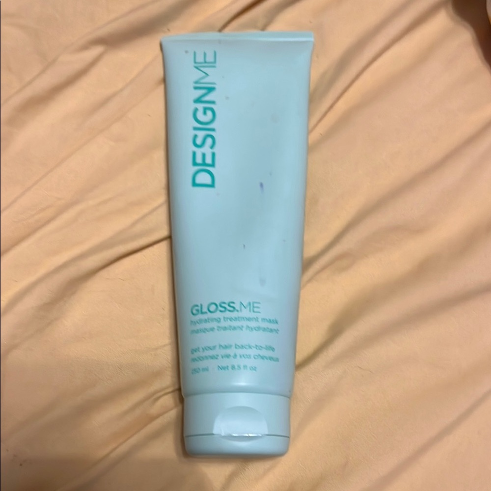 Gloss.Me Hydrating Treatment Mask - White